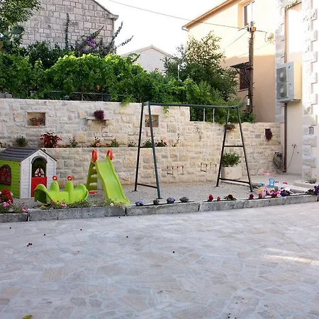 Luvi * Korčula